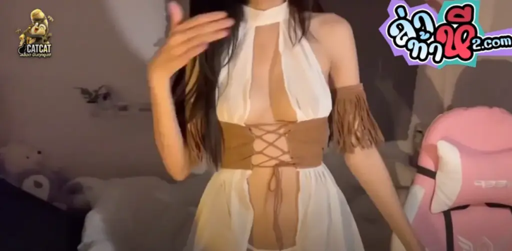 valnie-model-solo.webp